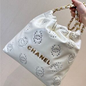 Chanel White and Gold Eyelet Shoulder Bag